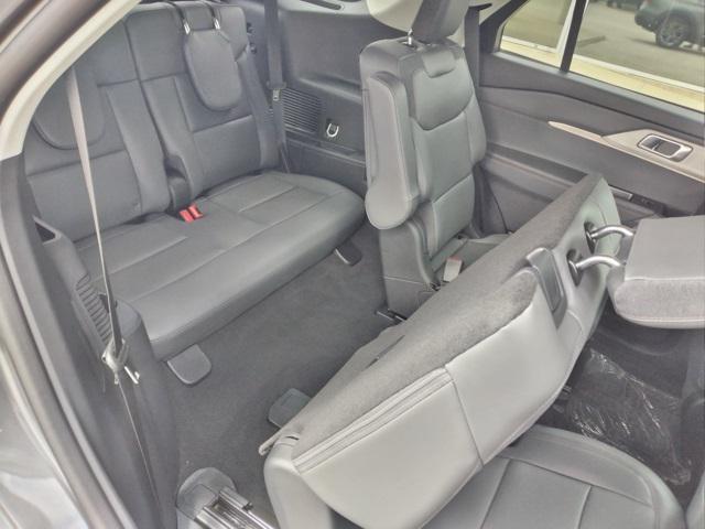 new 2025 Ford Explorer car, priced at $48,185
