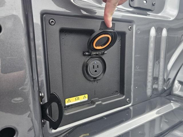 new 2025 Ford F-150 car, priced at $62,610