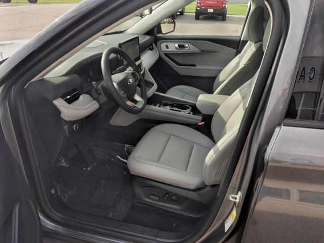 new 2025 Ford Explorer car, priced at $48,745
