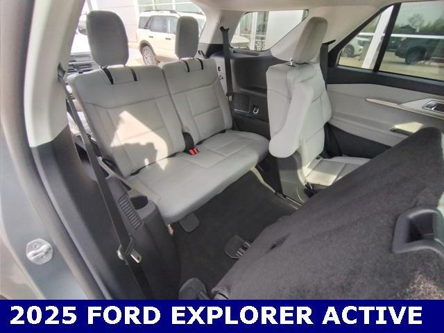 new 2025 Ford Explorer car, priced at $48,745
