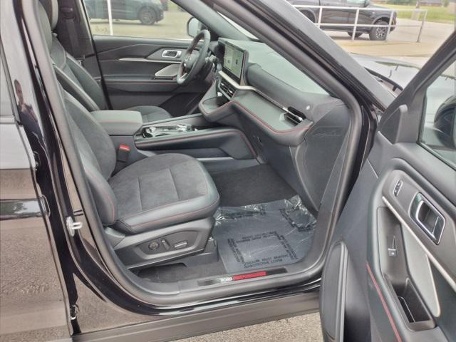 new 2025 Ford Explorer car, priced at $61,030