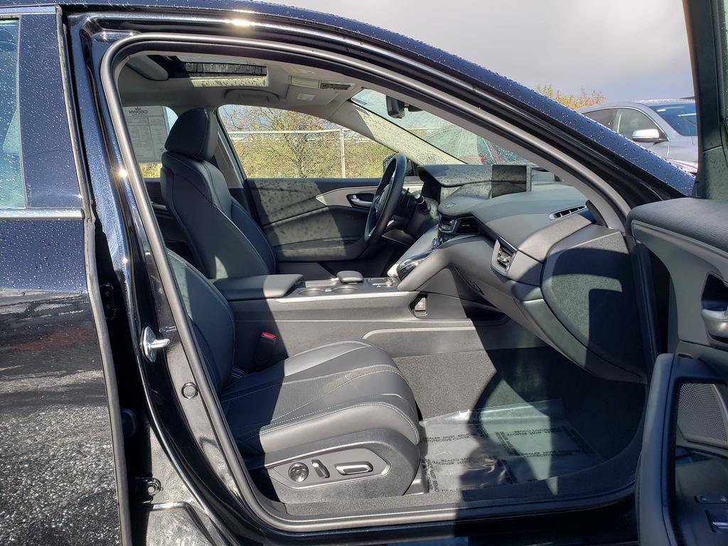 used 2025 Acura TLX car, priced at $40,971