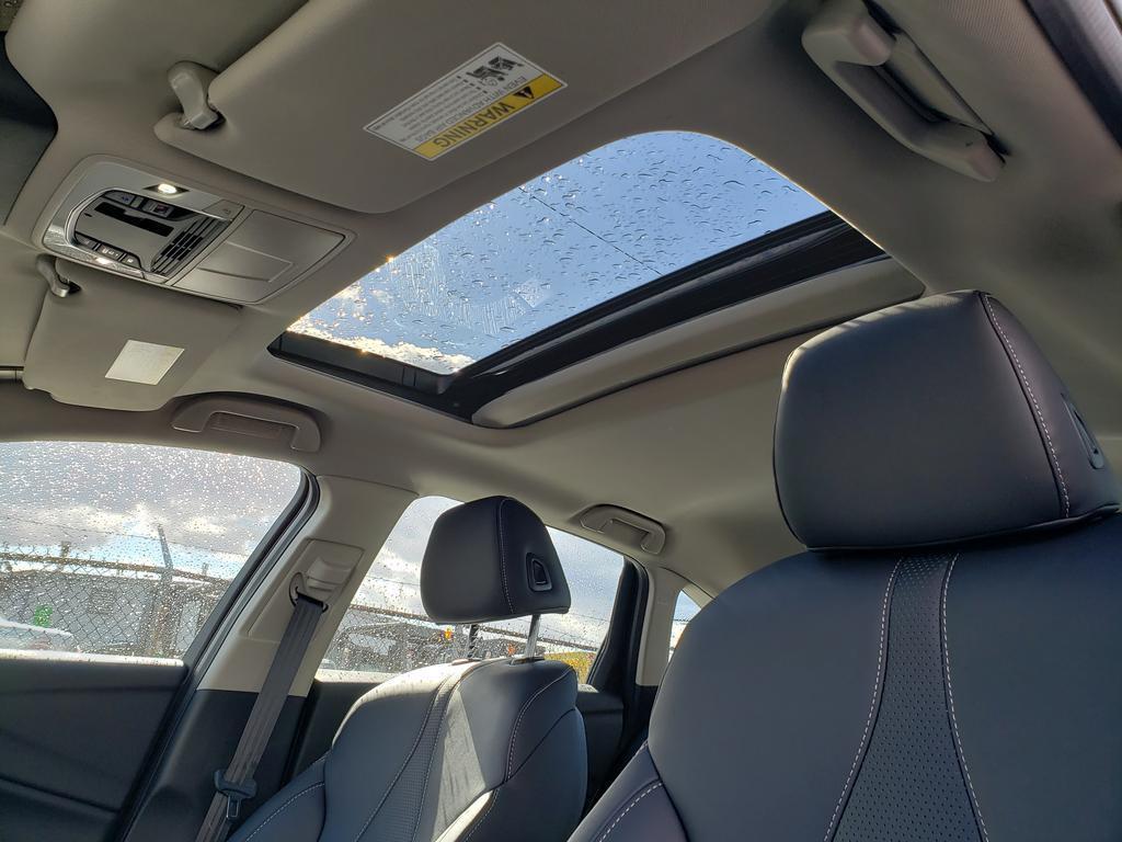 used 2025 Acura TLX car, priced at $40,971