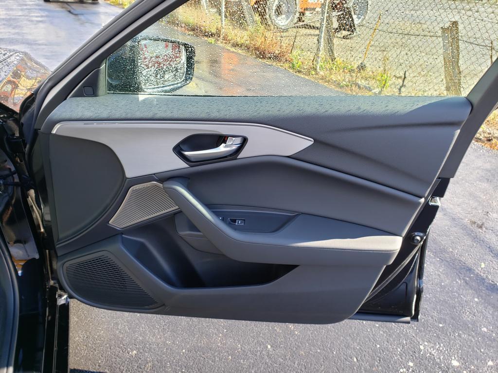 used 2025 Acura TLX car, priced at $40,971