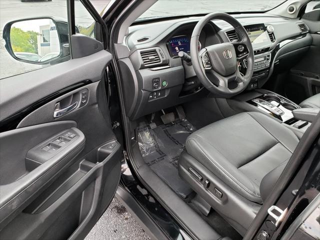 used 2021 Honda Pilot car, priced at $31,874