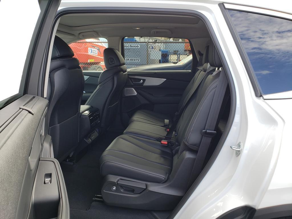 new 2026 Acura MDX car, priced at $61,350