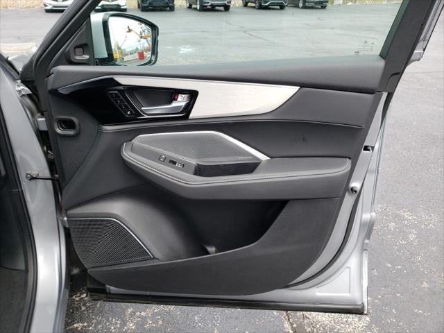 used 2025 Acura MDX car, priced at $54,981