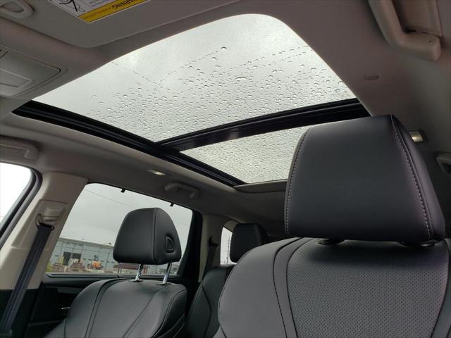 used 2023 Acura MDX car, priced at $41,891