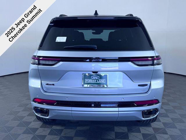 new 2025 Jeep Grand Cherokee car, priced at $54,934