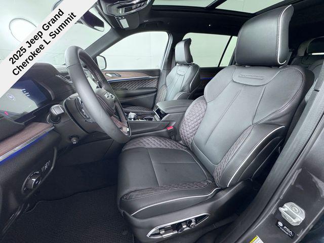 new 2025 Jeep Grand Cherokee L car, priced at $55,887