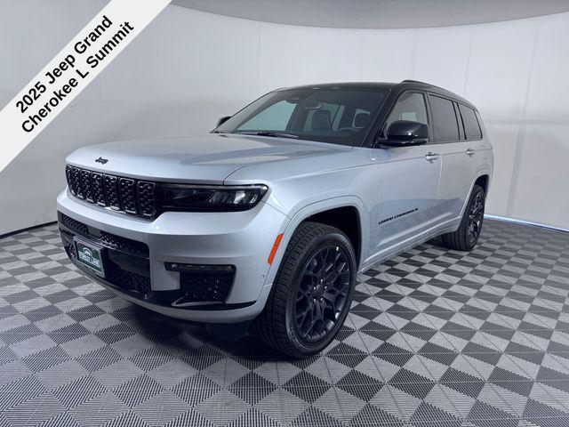 new 2025 Jeep Grand Cherokee L car, priced at $55,887