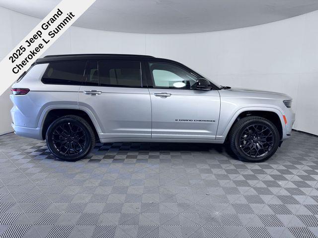 new 2025 Jeep Grand Cherokee L car, priced at $55,887