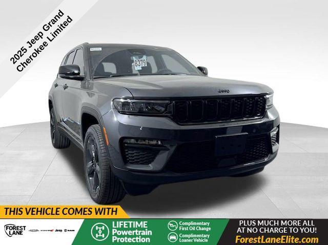 new 2025 Jeep Grand Cherokee car, priced at $46,000