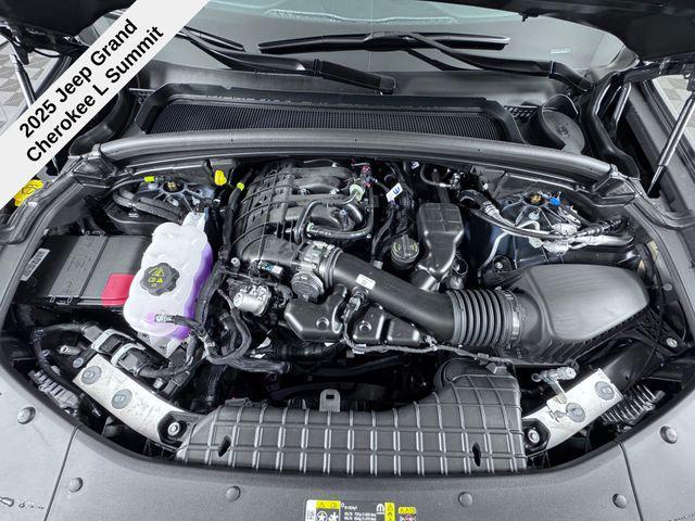 new 2025 Jeep Grand Cherokee L car, priced at $55,887