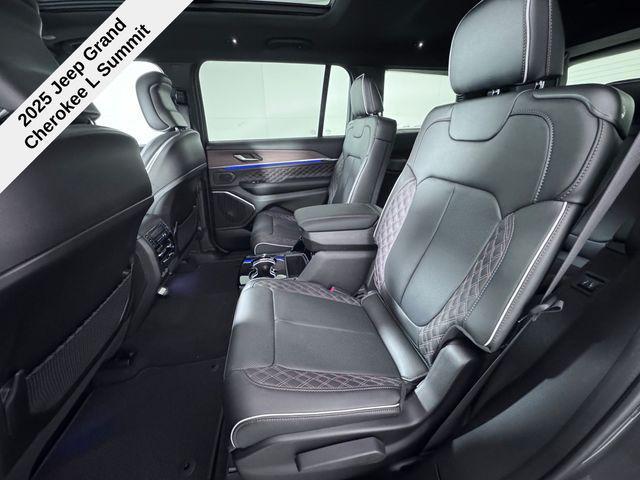 new 2025 Jeep Grand Cherokee L car, priced at $55,887