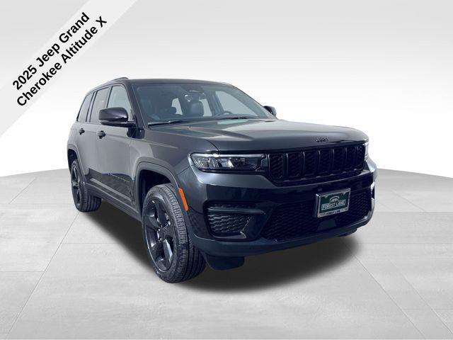 new 2025 Jeep Grand Cherokee car, priced at $40,981