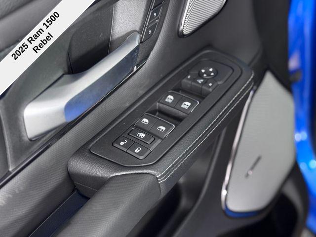 new 2025 Ram 1500 car, priced at $61,378
