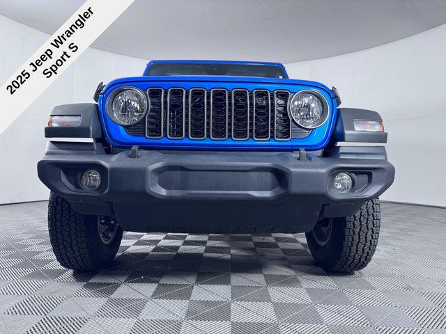new 2025 Jeep Wrangler car, priced at $43,626