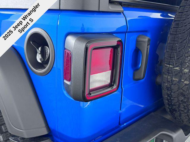 new 2025 Jeep Wrangler car, priced at $43,626