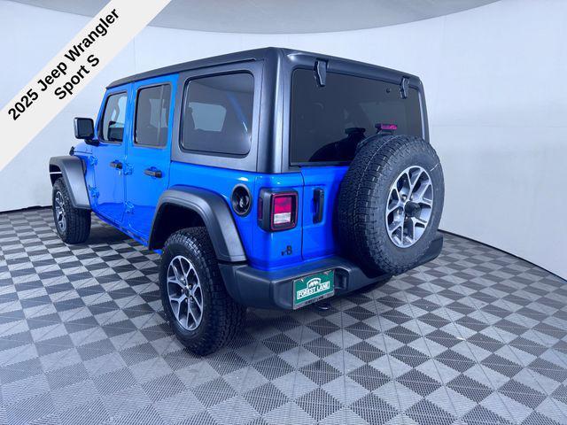 new 2025 Jeep Wrangler car, priced at $43,626