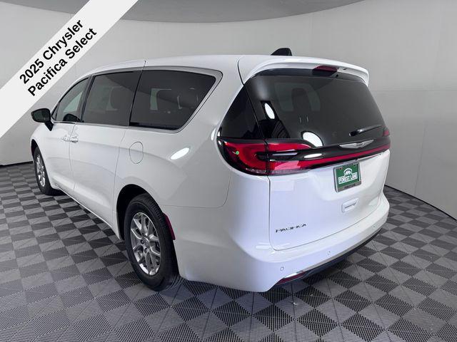 new 2025 Chrysler Pacifica car, priced at $37,706