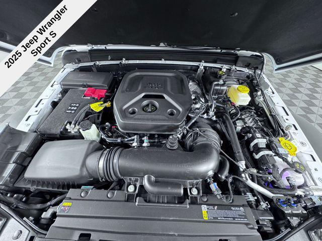new 2025 Jeep Wrangler car, priced at $42,555