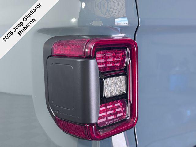new 2025 Jeep Gladiator car, priced at $50,404