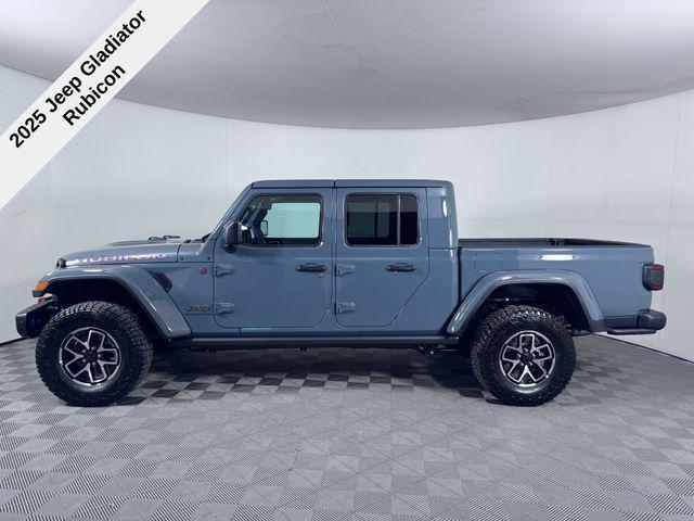 new 2025 Jeep Gladiator car, priced at $50,404