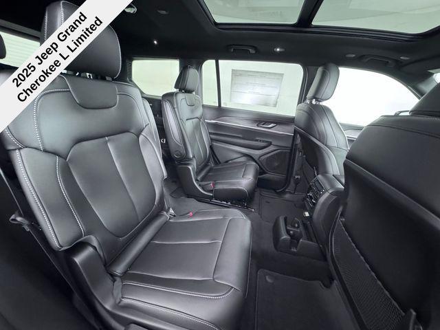 new 2025 Jeep Grand Cherokee L car, priced at $46,367