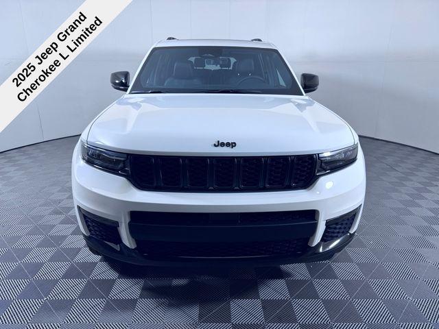 new 2025 Jeep Grand Cherokee L car, priced at $46,367