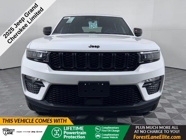 new 2025 Jeep Grand Cherokee car, priced at $43,499