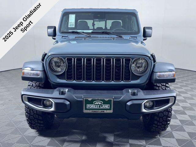 new 2025 Jeep Gladiator car, priced at $40,769