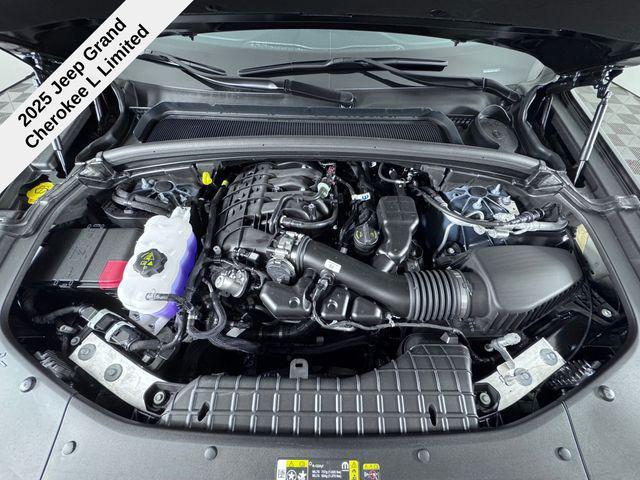 new 2025 Jeep Grand Cherokee L car, priced at $43,791