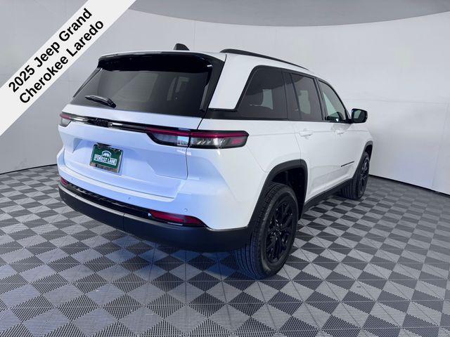 new 2025 Jeep Grand Cherokee car, priced at $36,605