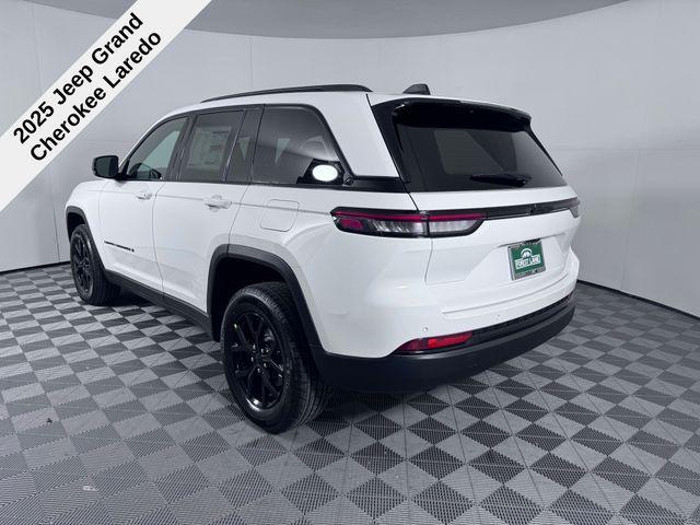 new 2025 Jeep Grand Cherokee car, priced at $36,605