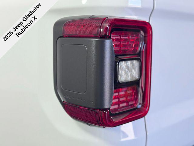new 2025 Jeep Gladiator car, priced at $49,368