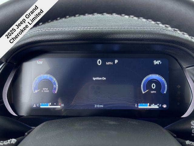 new 2025 Jeep Grand Cherokee car, priced at $44,220