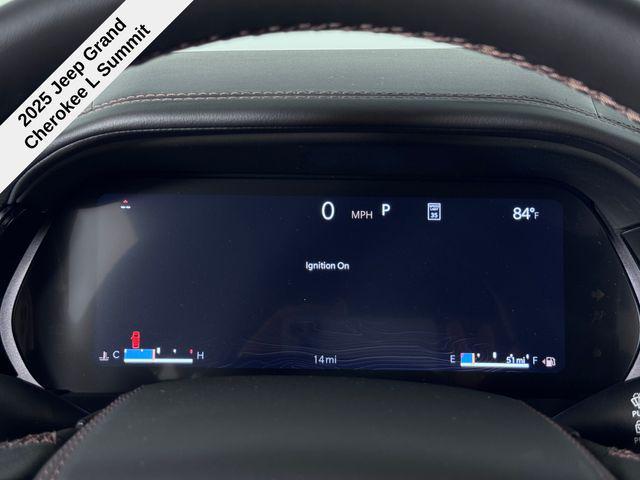 new 2025 Jeep Grand Cherokee L car, priced at $56,370