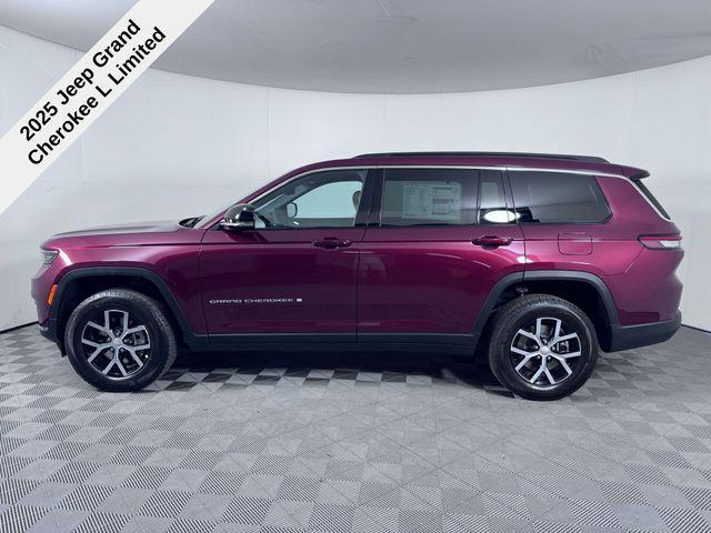 new 2025 Jeep Grand Cherokee L car, priced at $45,172