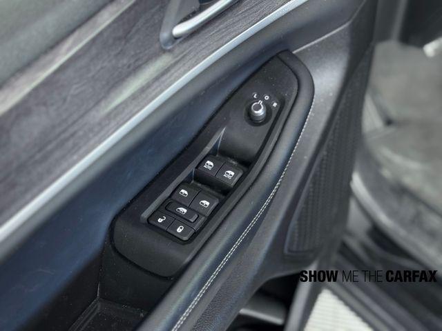 used 2023 Jeep Grand Cherokee car, priced at $27,367