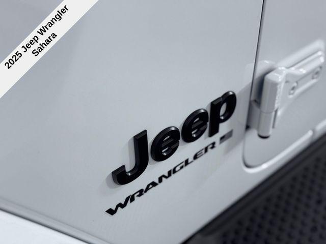 new 2025 Jeep Wrangler car, priced at $50,454