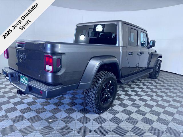 new 2025 Jeep Gladiator car, priced at $41,269