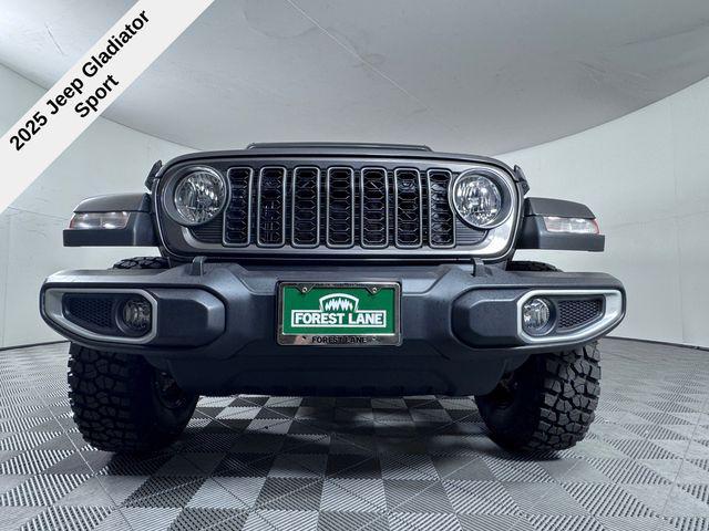 new 2025 Jeep Gladiator car, priced at $41,269
