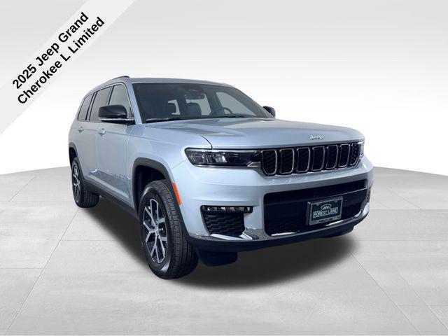 new 2025 Jeep Grand Cherokee L car, priced at $42,499