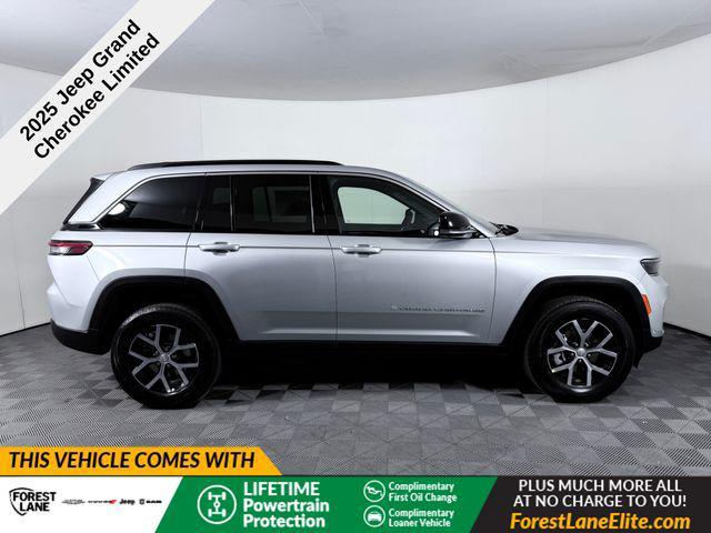 new 2025 Jeep Grand Cherokee car, priced at $44,712
