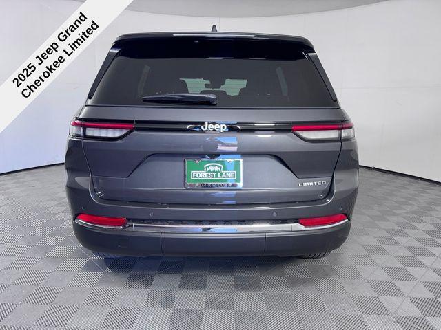 new 2025 Jeep Grand Cherokee car, priced at $34,385