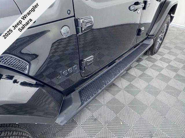 new 2025 Jeep Wrangler car, priced at $51,303