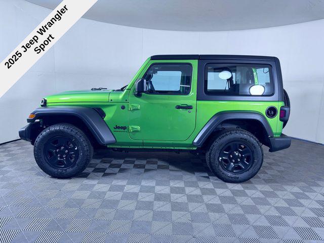new 2025 Jeep Wrangler car, priced at $31,494
