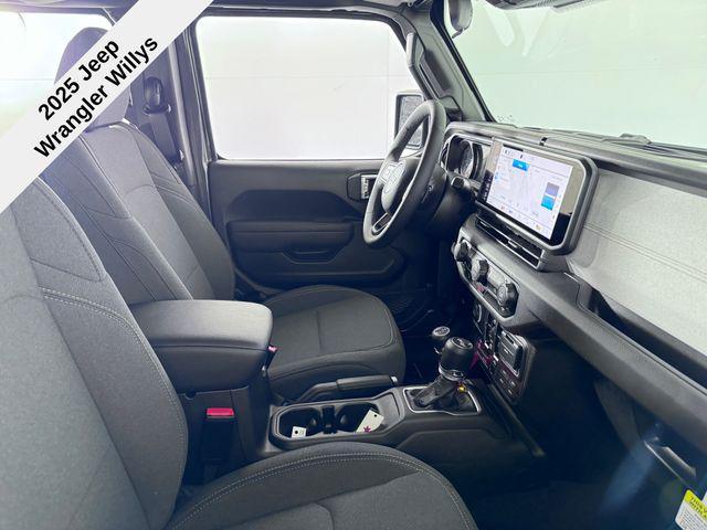 new 2025 Jeep Wrangler car, priced at $47,070