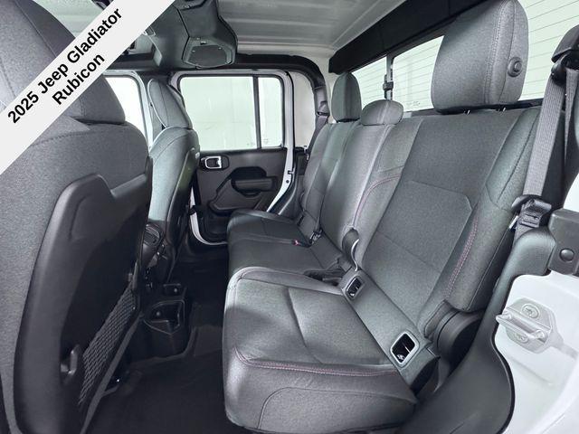 new 2025 Jeep Gladiator car, priced at $45,001